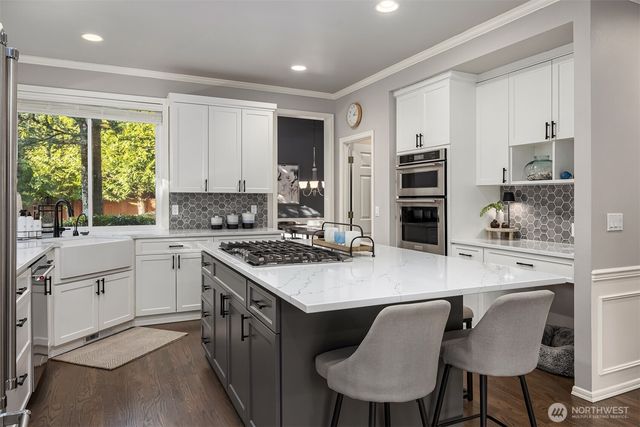 1741 267th Court SE, Sammamish, WA 98075