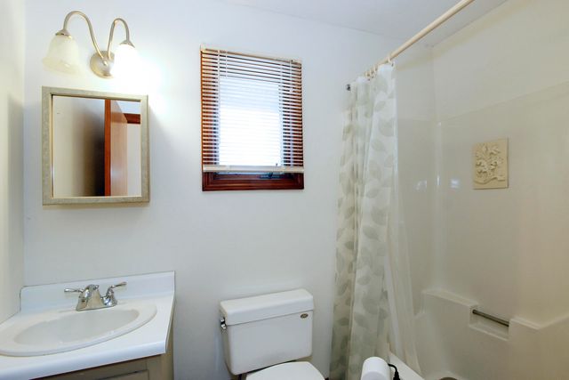 60 Redwood Circle, Mashpee, MA 02649
