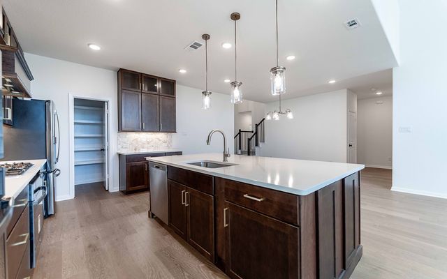 1713 Blossom Trail, Mesquite, TX 75181