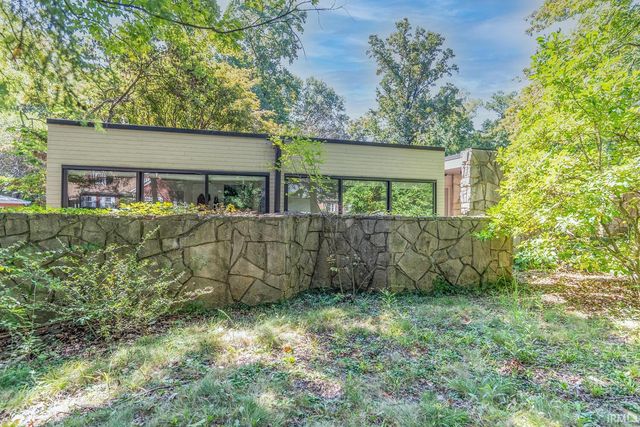 2210 E Woodstock Place, Bloomington, IN 47401