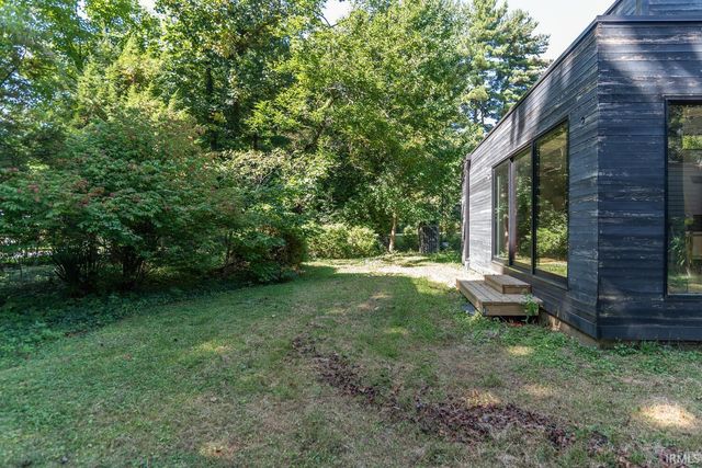 2210 E Woodstock Place, Bloomington, IN 47401