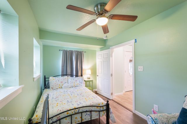 1673 Sunset Boulevard, Biloxi, MS 39531