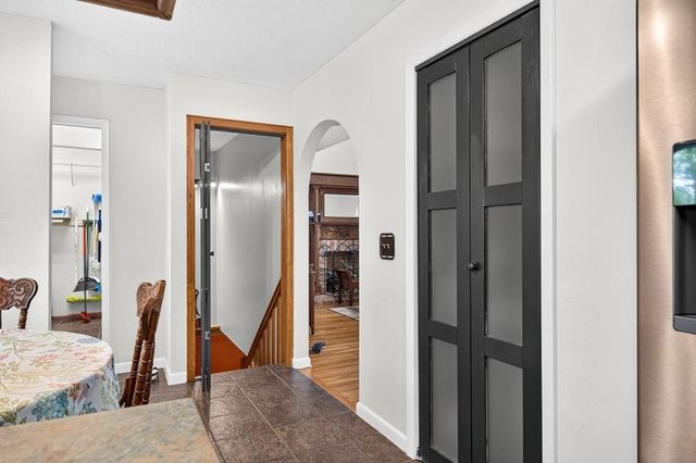 1738 Heathrow Dr, Cookeville, TN 38506
