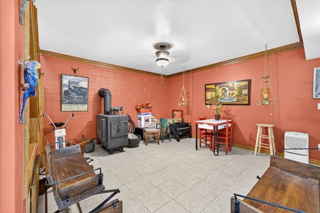 1738 Heathrow Dr, Cookeville, TN 38506
