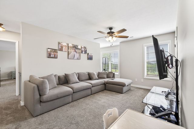 6810 Cherry Creek Rd, Cookeville, TN 38506