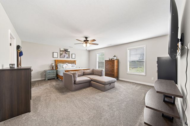 6810 Cherry Creek Rd, Cookeville, TN 38506