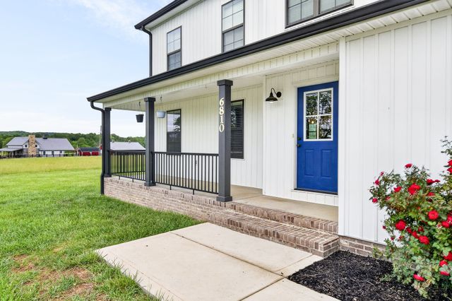 6810 Cherry Creek Rd, Cookeville, TN 38506