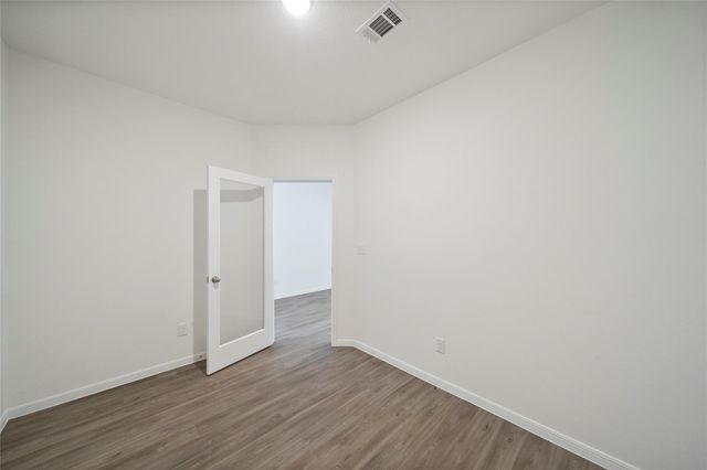 10429 Pineland Drive, Conroe, TX 77378