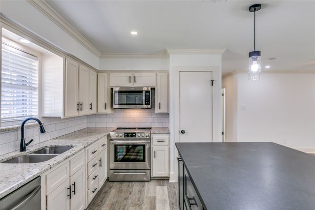 607 Sides Circle, Canton, TX 75103