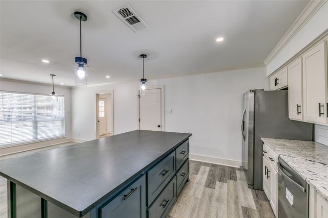 607 Sides Circle, Canton, TX 75103