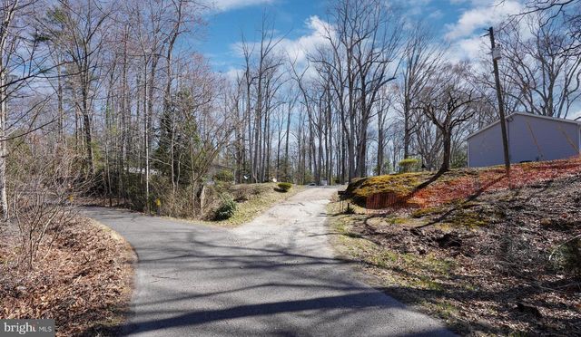 11019 COZY CT, King George, VA 22485