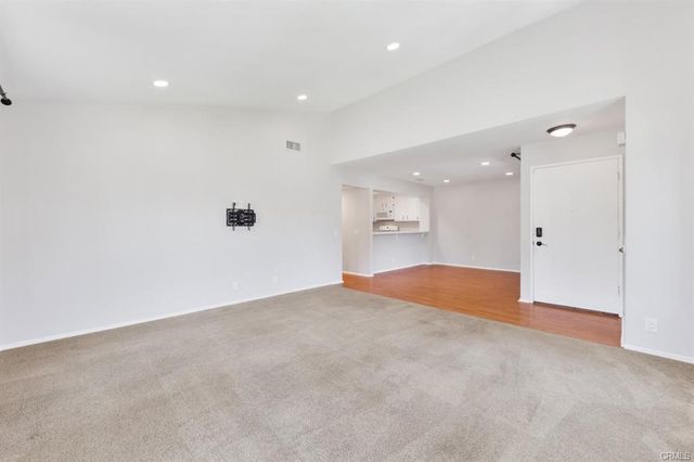 115 Greenfield, Irvine, CA 92614