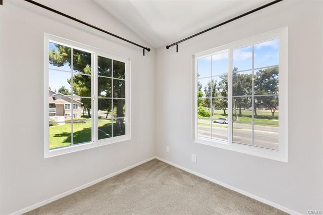 115 Greenfield, Irvine, CA 92614