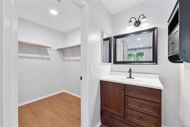 115 Greenfield, Irvine, CA 92614