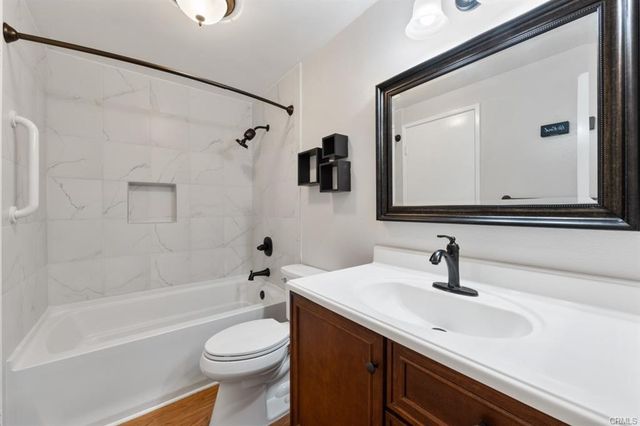 115 Greenfield, Irvine, CA 92614