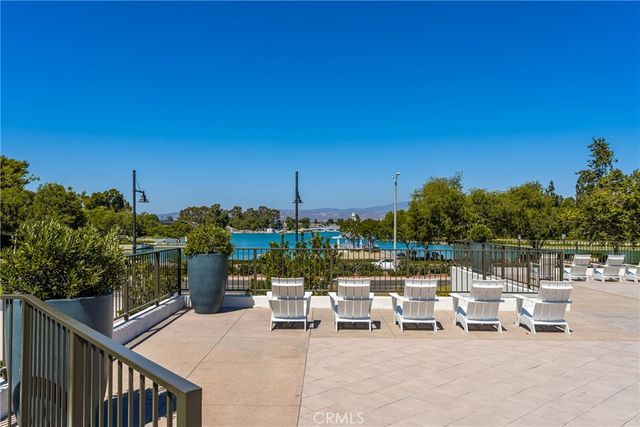 115 Greenfield, Irvine, CA 92614