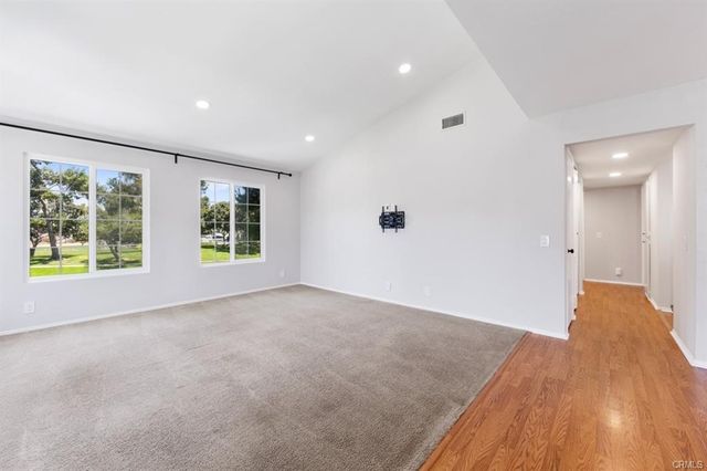 115 Greenfield, Irvine, CA 92614