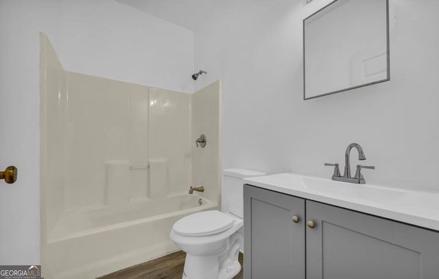 308 Idle Acres Lane, Lavonia, GA 30553