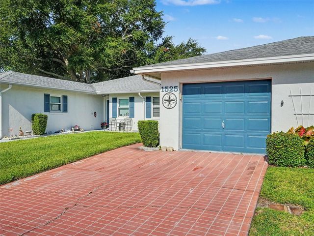 1525 OAKVIEW CIRCLE SE, Winter Haven, FL 33880