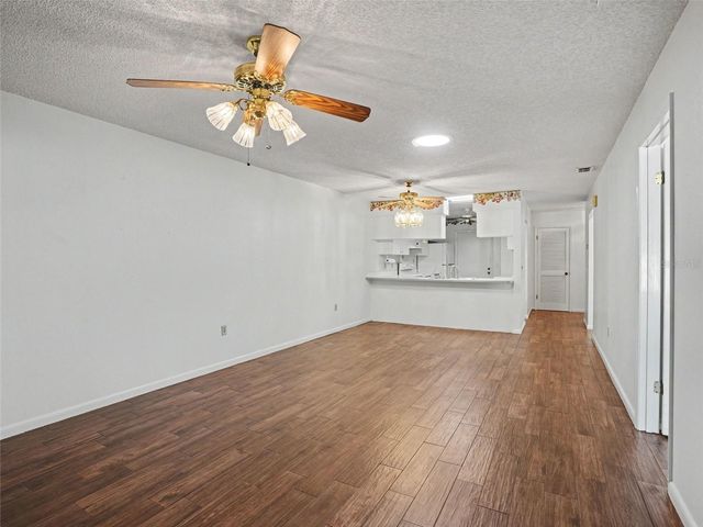 1525 OAKVIEW CIRCLE SE, Winter Haven, FL 33880