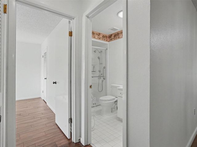 1525 OAKVIEW CIRCLE SE, Winter Haven, FL 33880