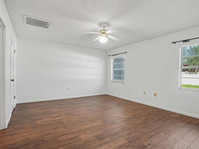 1525 OAKVIEW CIRCLE SE, Winter Haven, FL 33880
