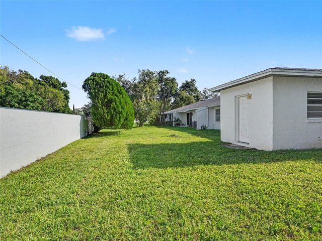 1525 OAKVIEW CIRCLE SE, Winter Haven, FL 33880
