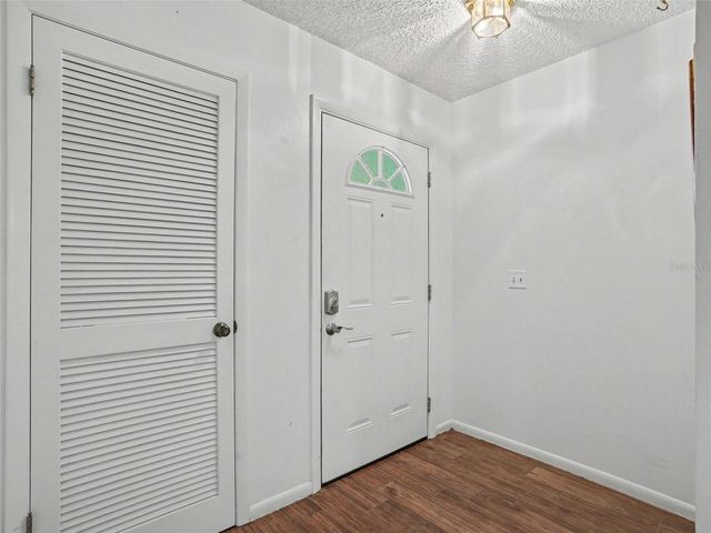 1525 OAKVIEW CIRCLE SE, Winter Haven, FL 33880