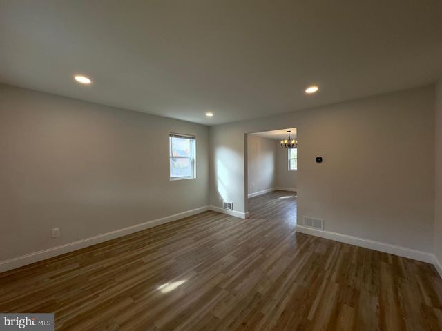 5430 WHITLOCK RD, Baltimore, MD 21229