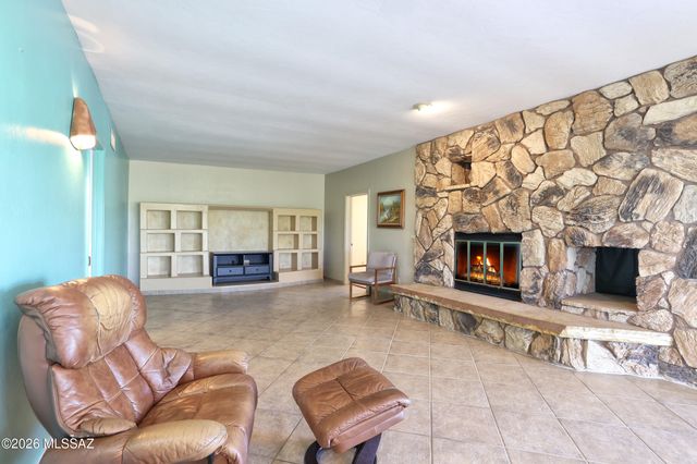 2341 W Tangerine Road, Oro Valley, AZ 85742