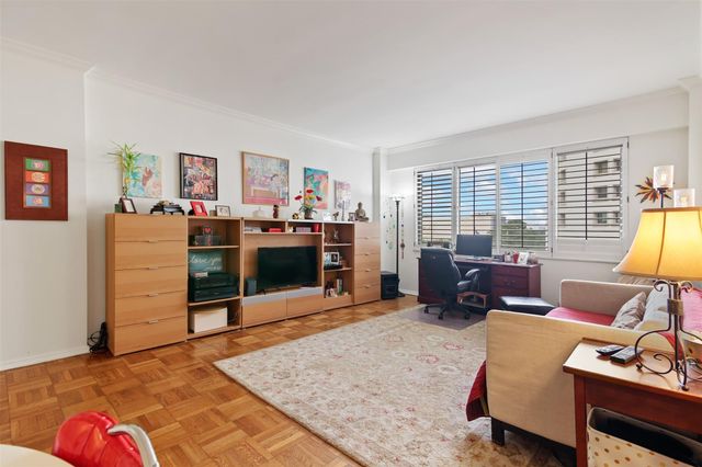 1400 Hermann Drive 5A, Houston, TX 77004