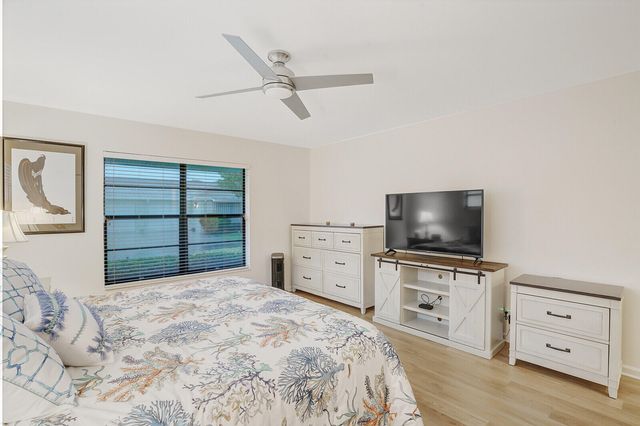 4180 Mango Tree Court B, Boynton Beach, FL 33436