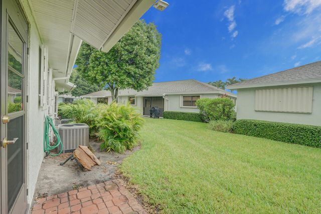 4180 Mango Tree Court B, Boynton Beach, FL 33436