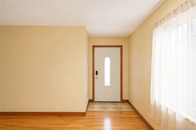 3895 Amboy Road, Staten Island, NY 10308