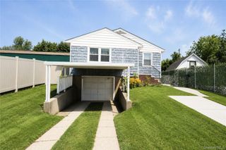 3895 Amboy Road, Staten Island, NY 10308