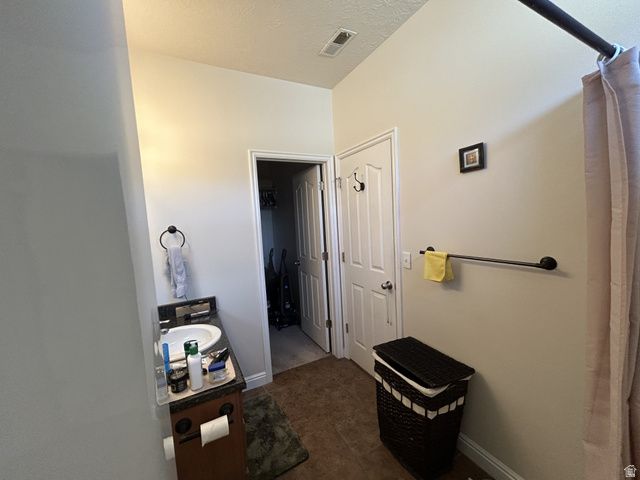4676 W GREENSAND DR, West Jordan, UT 84084