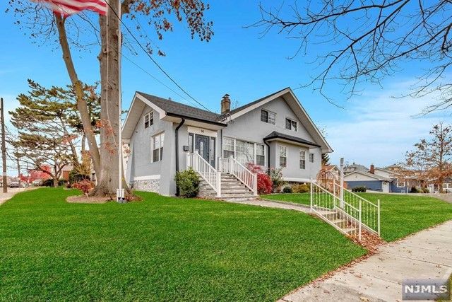 96 Hazelton Street, Ridgefield Park, NJ 07660