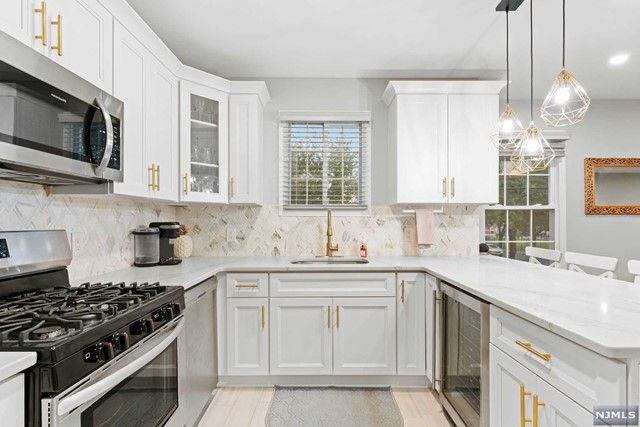 96 Hazelton Street, Ridgefield Park, NJ 07660