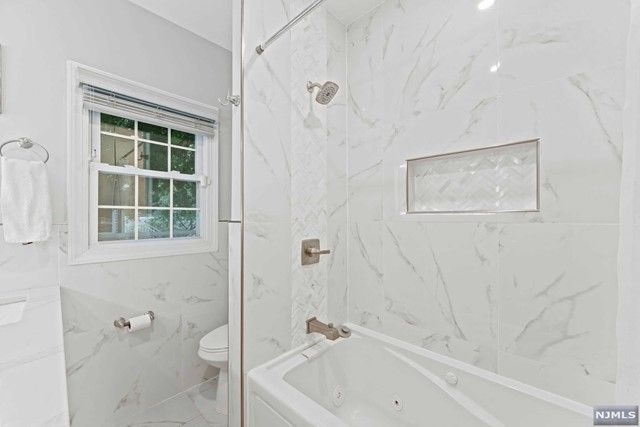 96 Hazelton Street, Ridgefield Park, NJ 07660