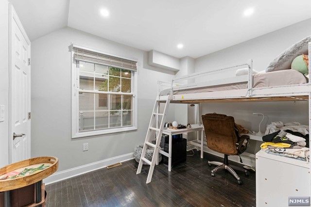 96 Hazelton Street, Ridgefield Park, NJ 07660