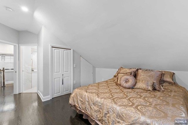 96 Hazelton Street, Ridgefield Park, NJ 07660