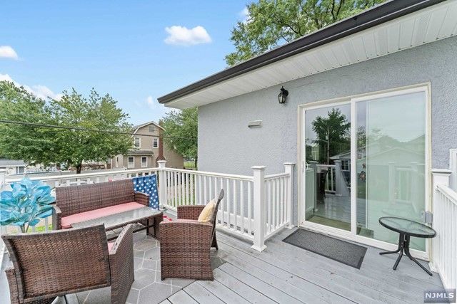 96 Hazelton Street, Ridgefield Park, NJ 07660