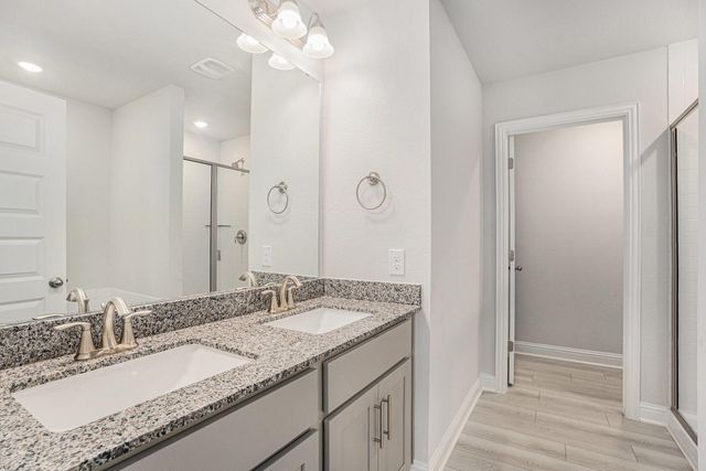 2206 Lierna Drive, Texas City, TX 77568