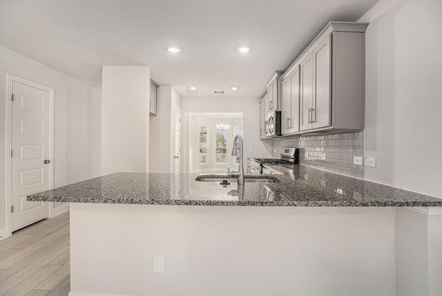 2206 Lierna Drive, Texas City, TX 77568