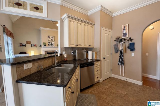 467 RIVER OAKS LANE, Helena, AL 35080