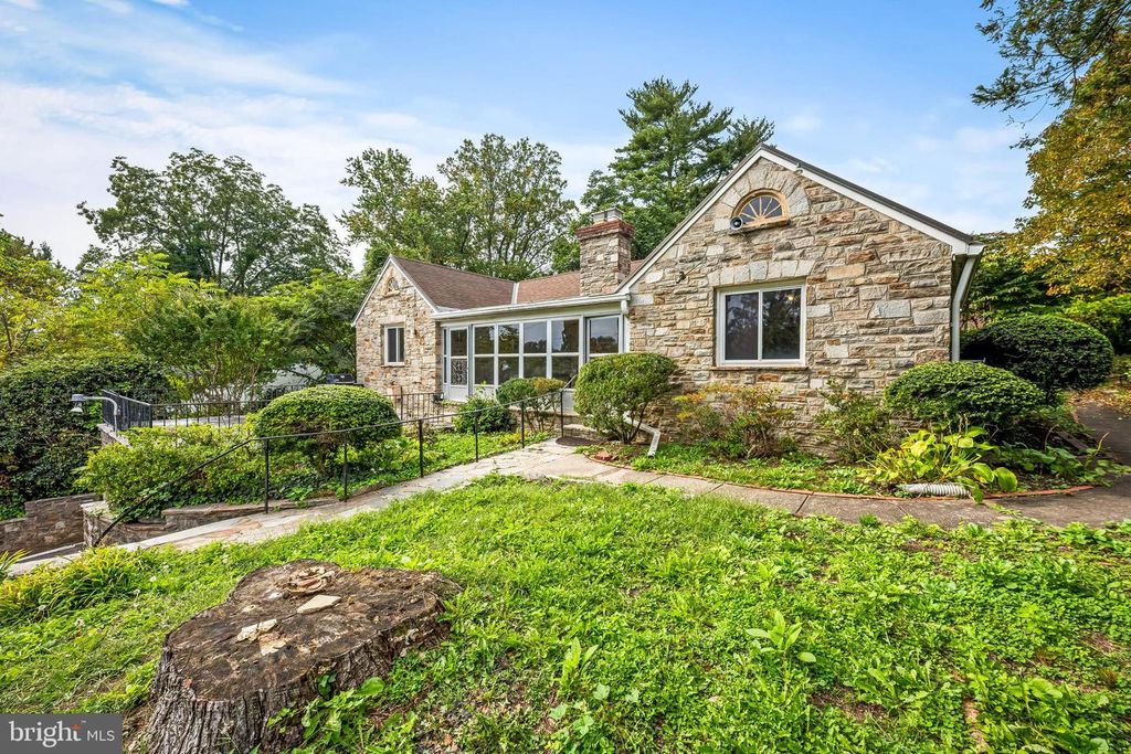 908 STEVENSON LN, Towson, MD 21286