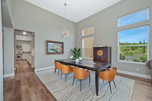 4256 Burgundy Ct, Loomis, CA 95650