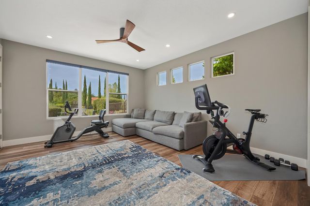 4256 Burgundy Ct, Loomis, CA 95650