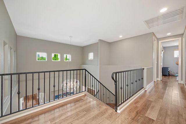 4256 Burgundy Ct, Loomis, CA 95650