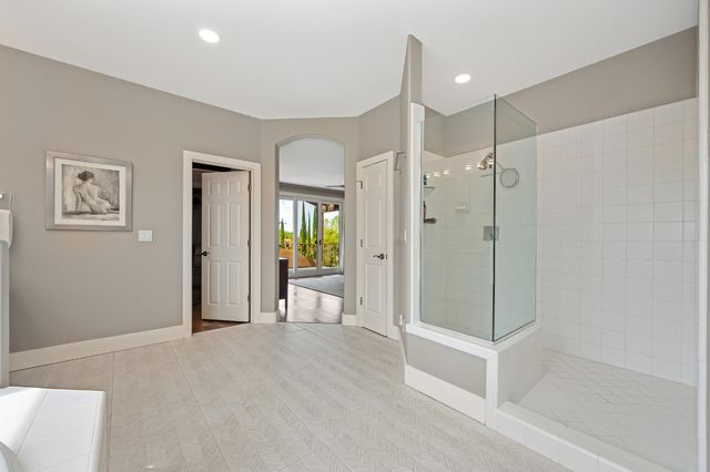 4256 Burgundy Ct, Loomis, CA 95650